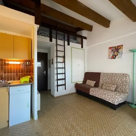 Pres Village Naturiste - 4 Pers. - Fr-1-880-11 * Agde